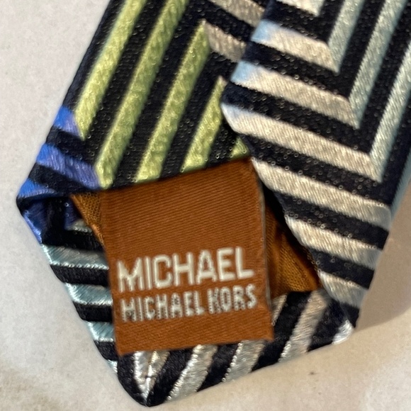 Michael Kors 100% Silk Tie- Cobalt Blue/Light Blue/Green/Silver/Black - Picture 7 of 10